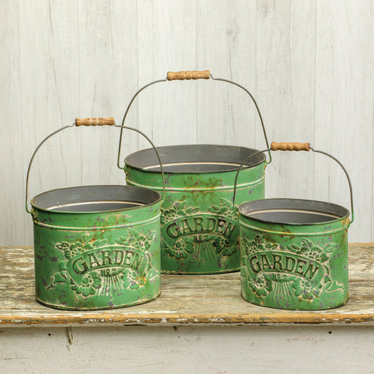 Garden Embossed Planter Bucket